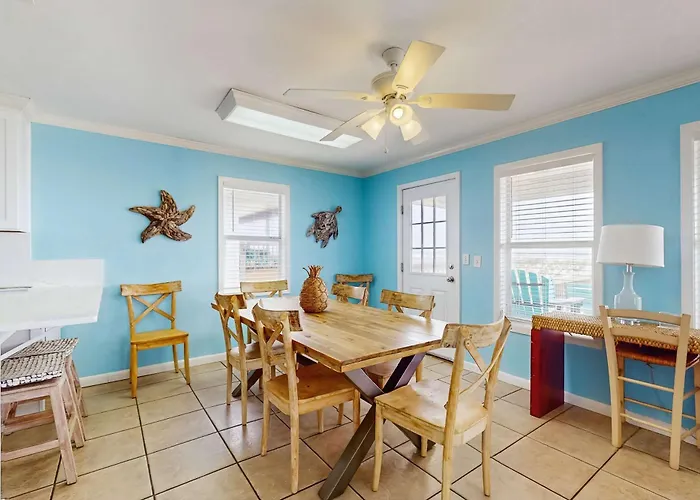 Holiday home Dog-friendly Beachfront W Gulf Views Spacious Deck Wifi Ac W&d *